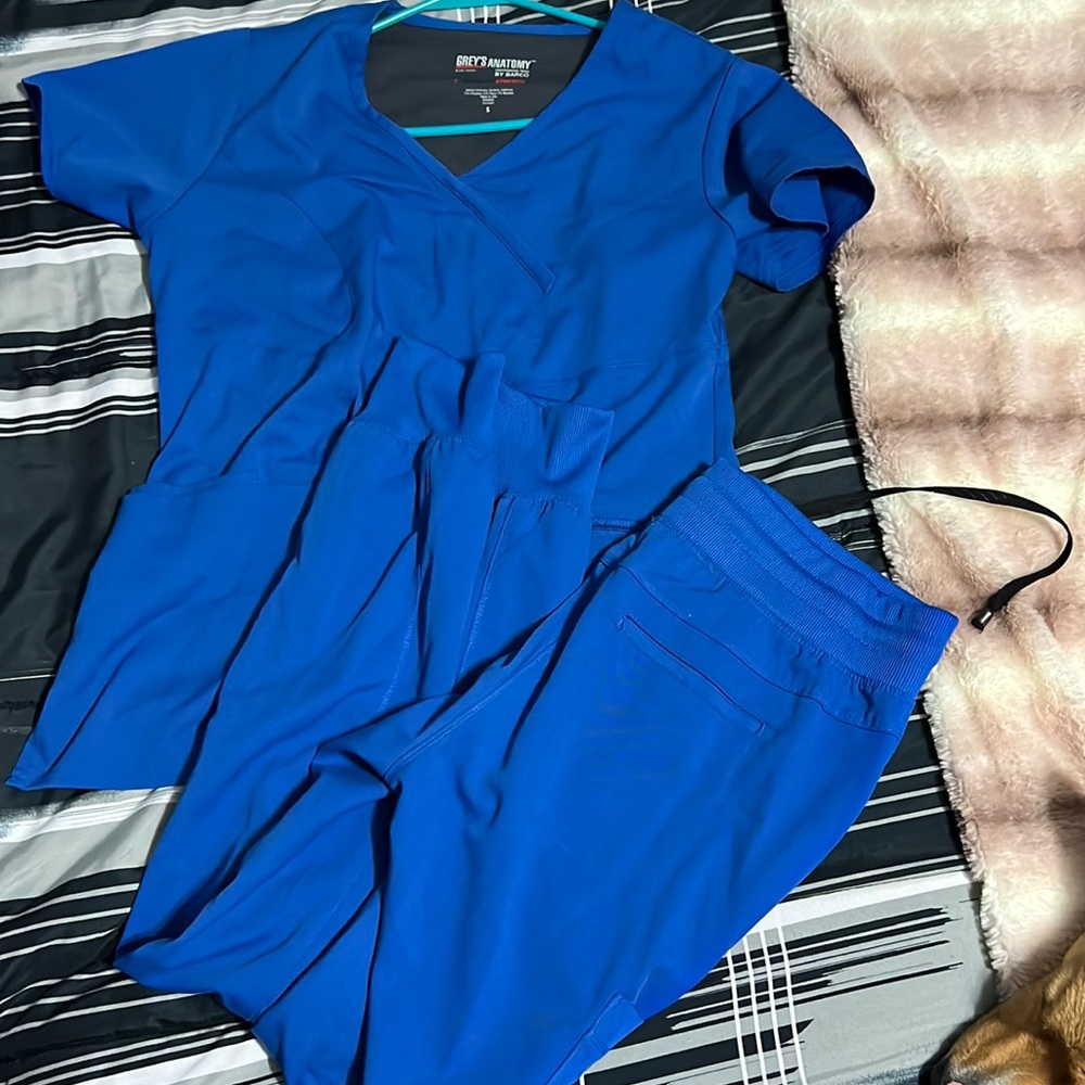 Scrubs